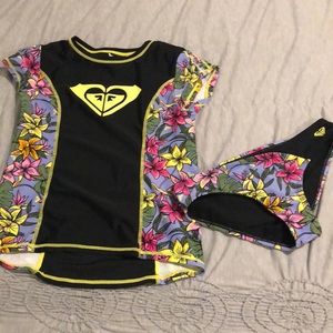 Roxy Girls Swimsuit/ only worn once